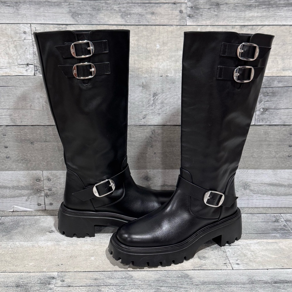 Stuart Weitzman Emerson Moto Boots in Black - Size - 6.5B